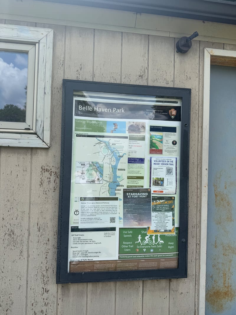 A park map sign at Belle Haven Park mounted at accessible height but not marking accessible areas