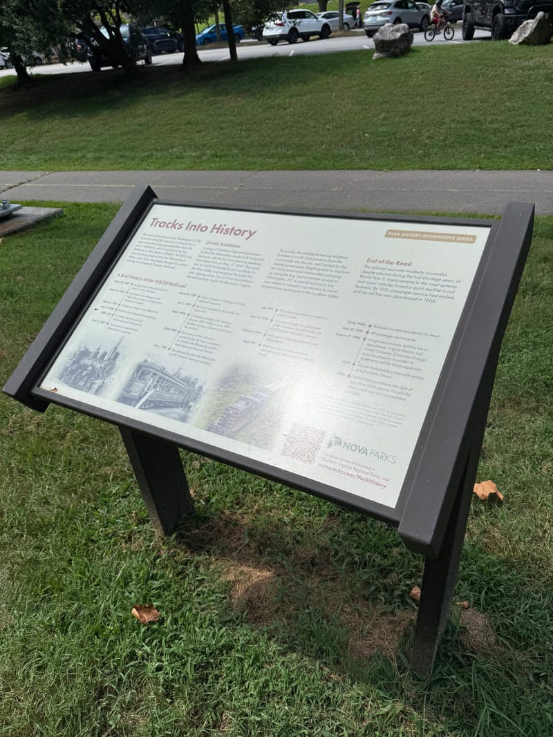 A walking and biking trail at Bluemont Park