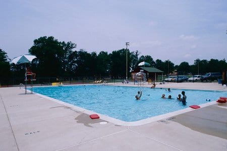 The swimming pool at Martin Luther King, Jr. Park, which has a pool and tennis courts instead of trails
